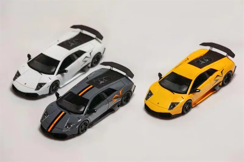 

Cars Lounge 1:64 LP670-4 SV Bat Resin Car Model Collection Miniature
