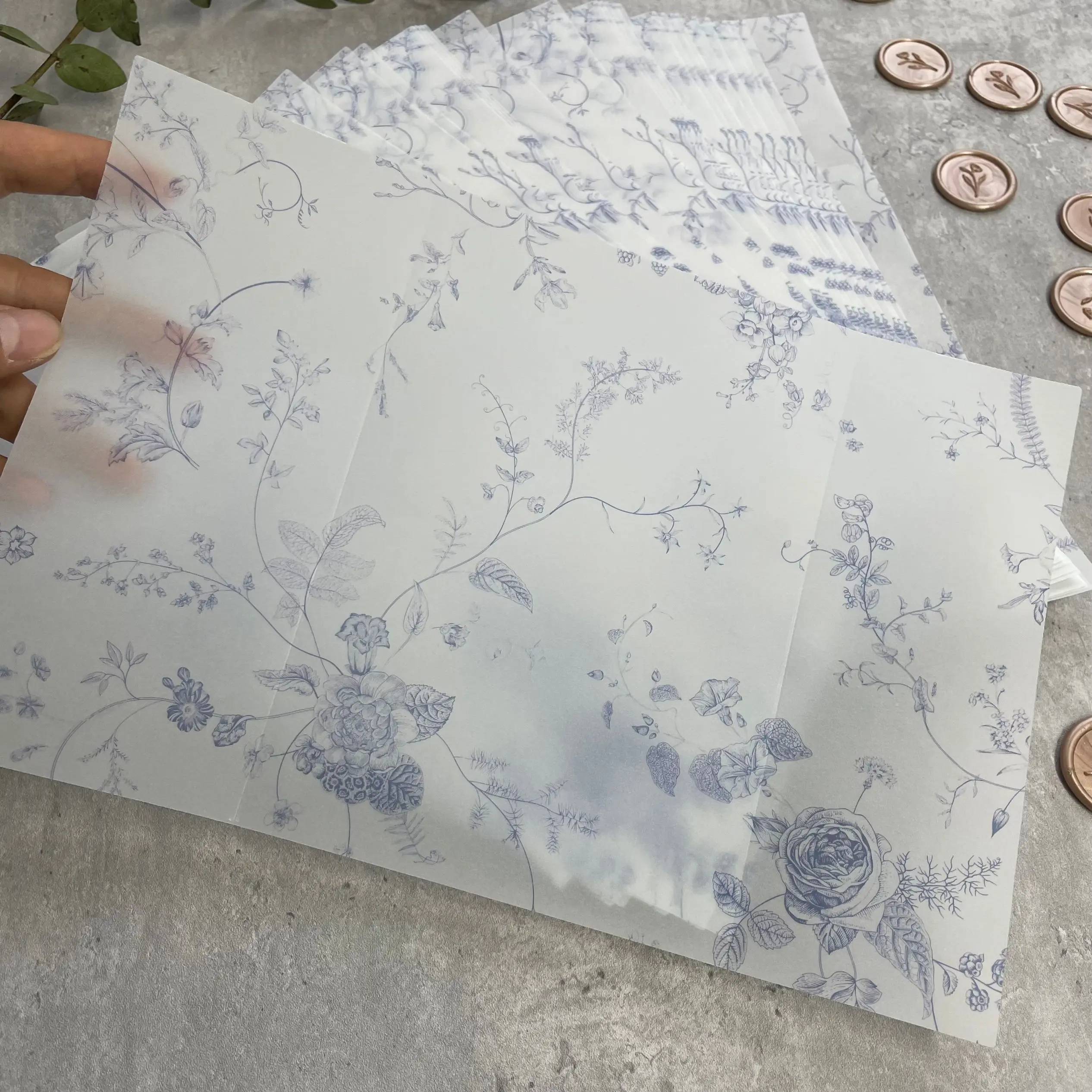 Papier Vélin à Fleurs Bleues Pour Invitations - 80 Feuilles 5x7 Pouces (150 G/m²) - Pour Mariage, Fête, Anniversaire