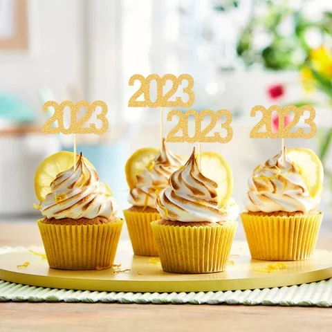 

12pcs 2022 Cake Topper 2022 New Year Party Decoration Glittering New Year Eve Party Cupcake Cake Toppers Christmas Decor Natal