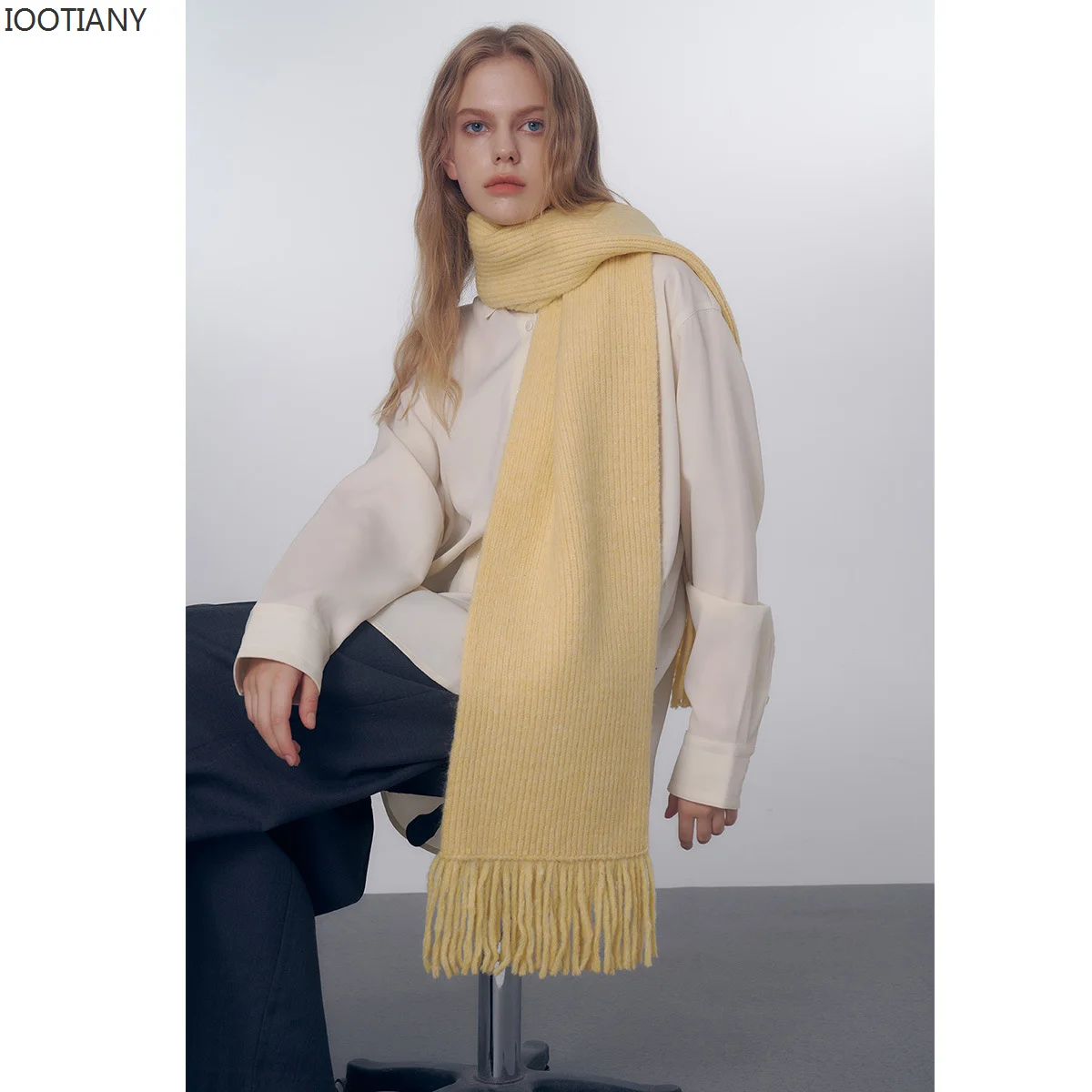 IOOTIANY 2023 Women's Winter Atmosphere Scarf Hand-knitted Tassel Solid Color Scarve Extended Casual Knitted Shawl