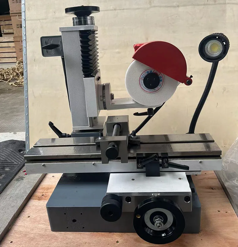 Universal Tool Grinder New Universal Tool Grinding Machine with Workbench Area 130*600mm 3