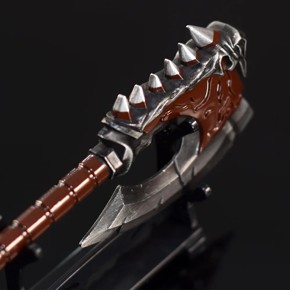 New 19cm World of Warcraft Weapon Gorehowl Axe Garrosh Hellscream Game Peripheral Metal Sword Model Samurai weapon Crafts Toys 5