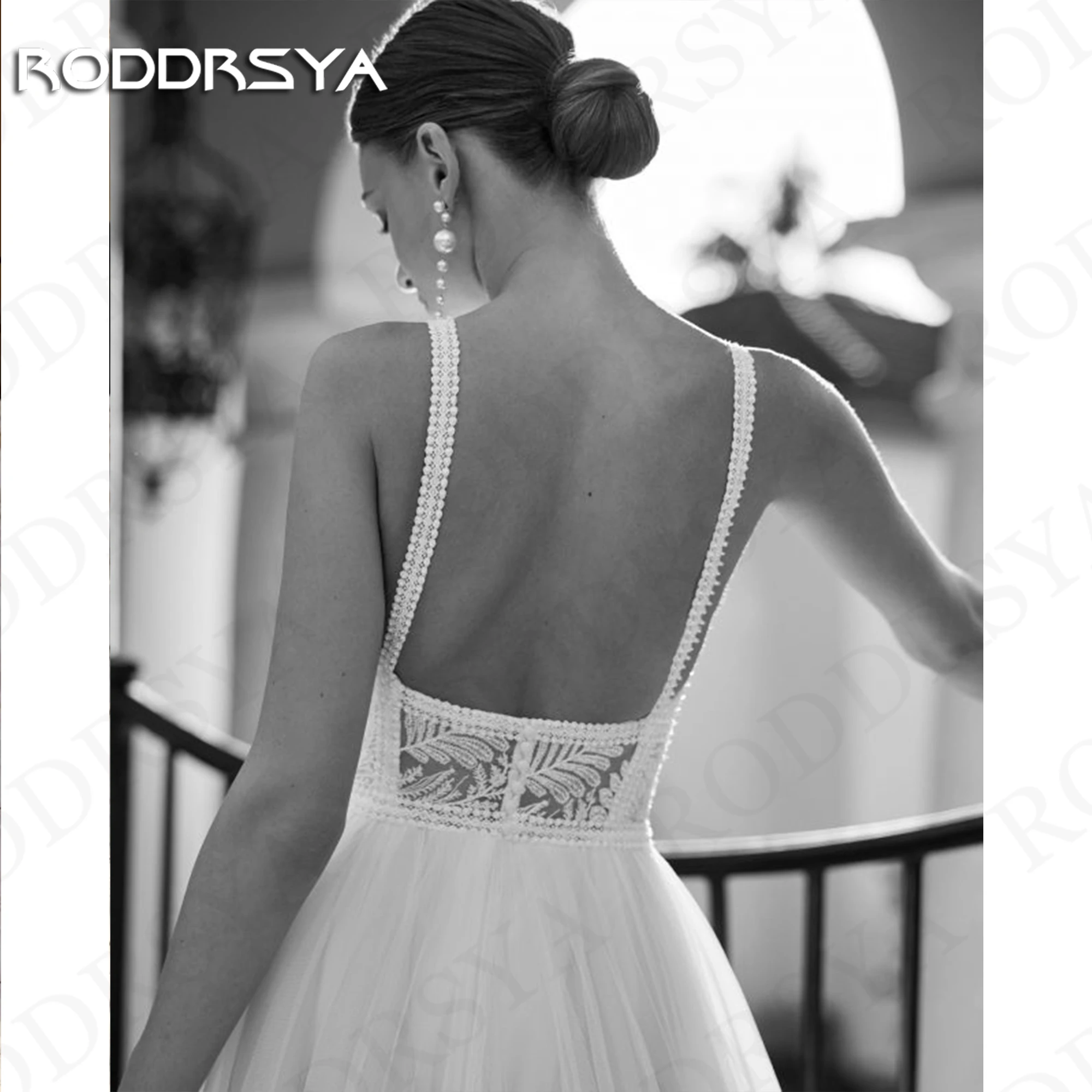 RODDRSYA Bohemian Tulle Wedding Dress Vintage Lace Appliques A Line Boho Bridal Dresses Backless O-Neck Women