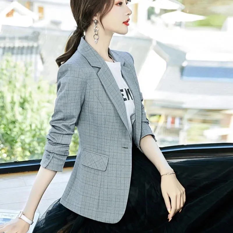 

Small Suit Single Piece Top Women's 2023 Spring and Autumn New Korean Edition Design Sense Fashion Checker Blazer Coat Female