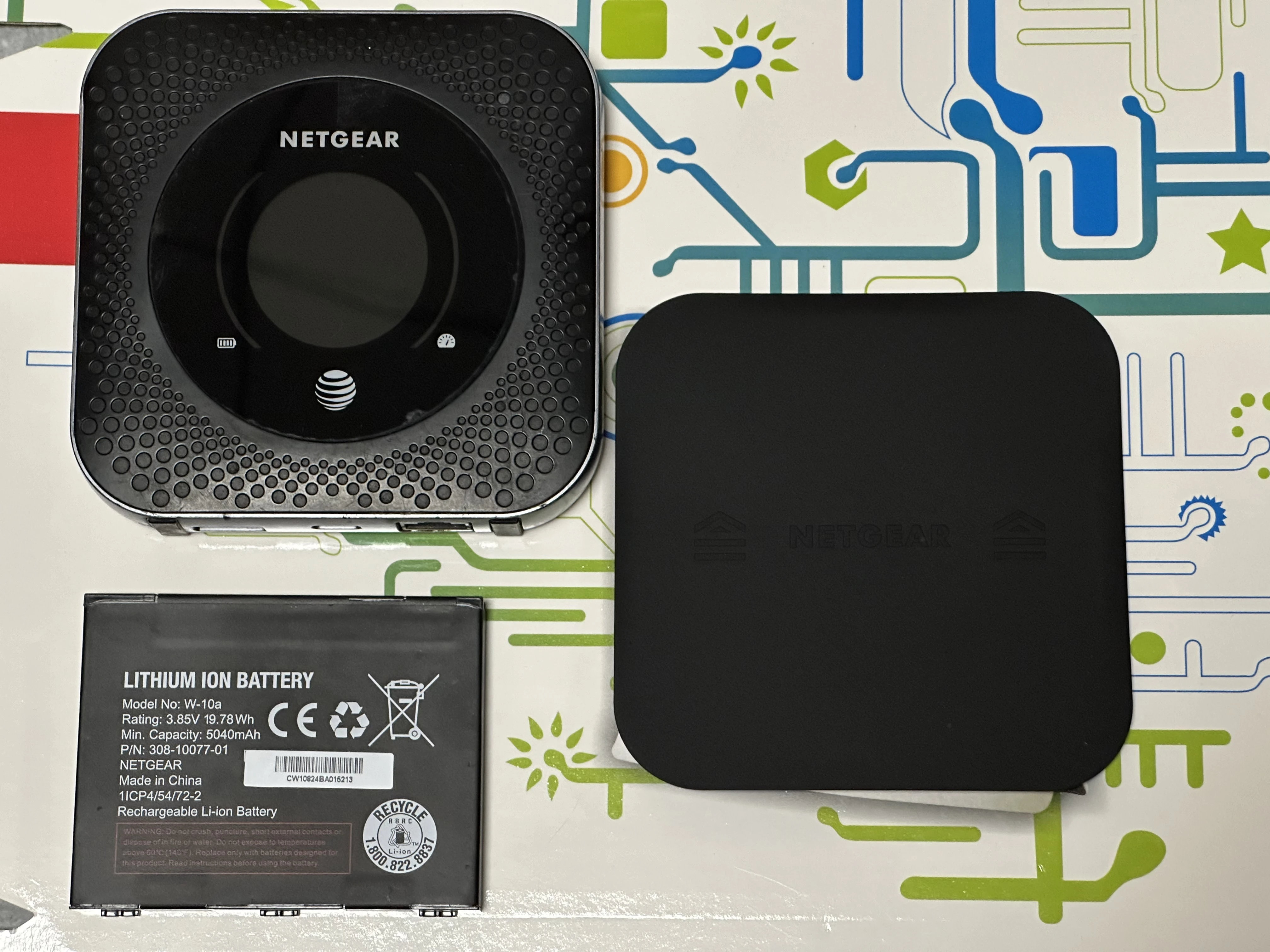 NETGEAR MR6500-1A1NAS 5Gモバイルルーターunlock済み NETGEAR MR6500