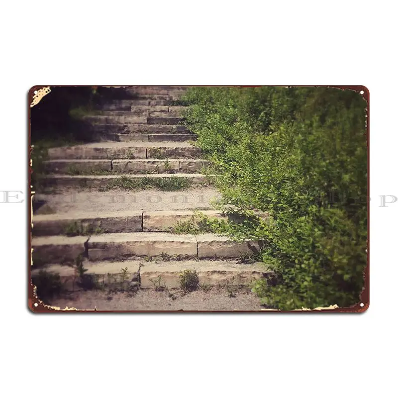 

Металлический знак с шаговым камнем для кинотеатра