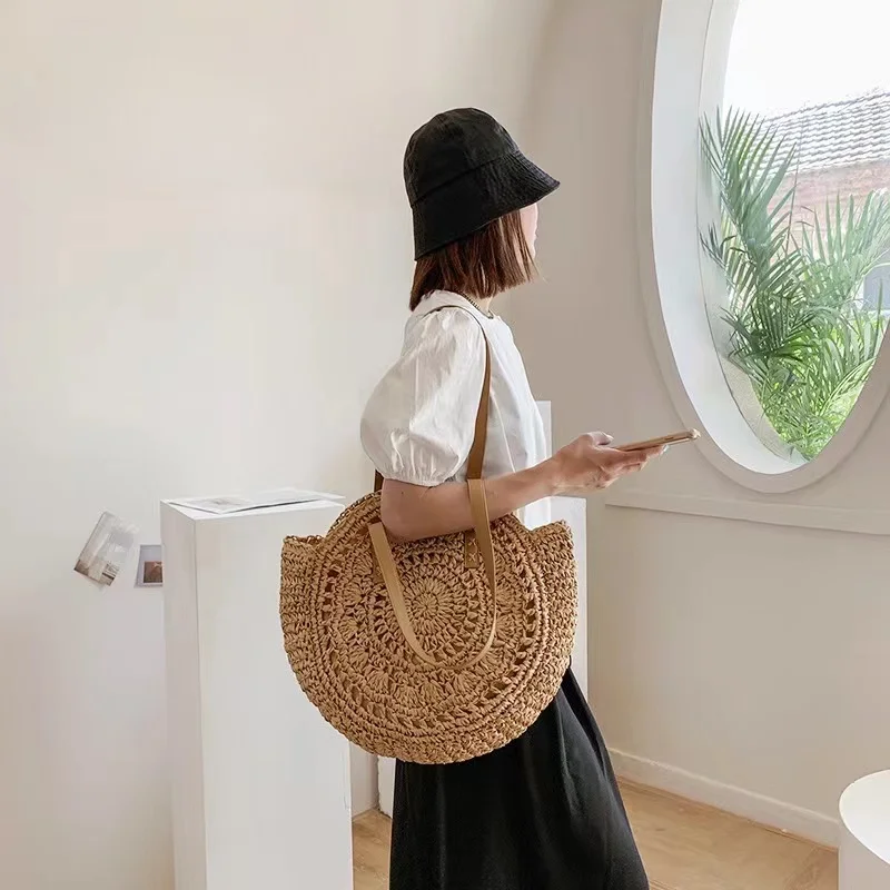 2023 New Summer Round Straw Rattan Bag Casual Handmade Woven Beach Totes Female Large Capacity Shoulder Bags Travel Handbag