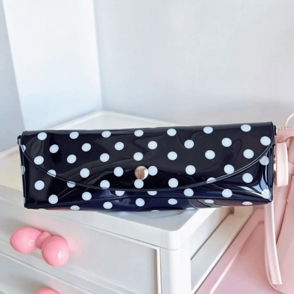 Astuccio in PVC a pois con chiusura a bottone a pressione, design portatile, custodia leggera e resistente, organizer per cancelleria per studenti - immagine 2