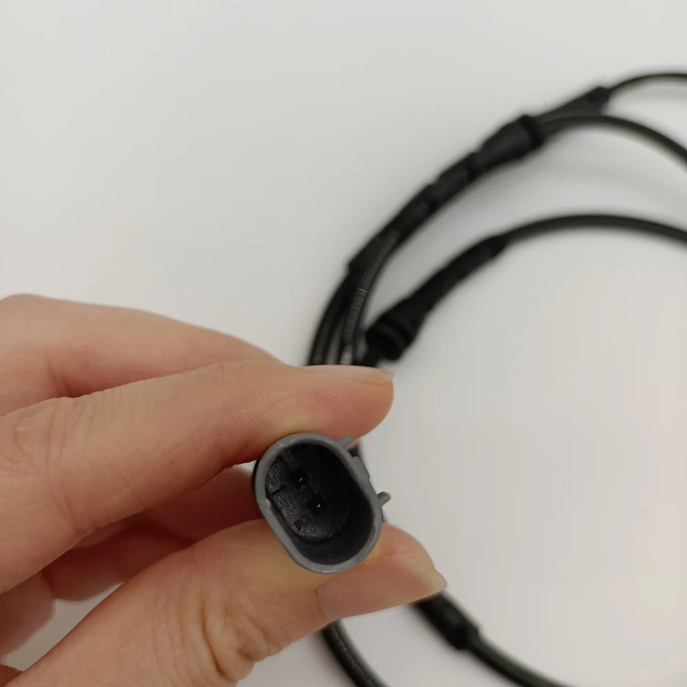 Front or Rear Brake Friction Plate Wear Sensor Wirer 34356790303 34356790304 for BMW X3 X4 F25 F26