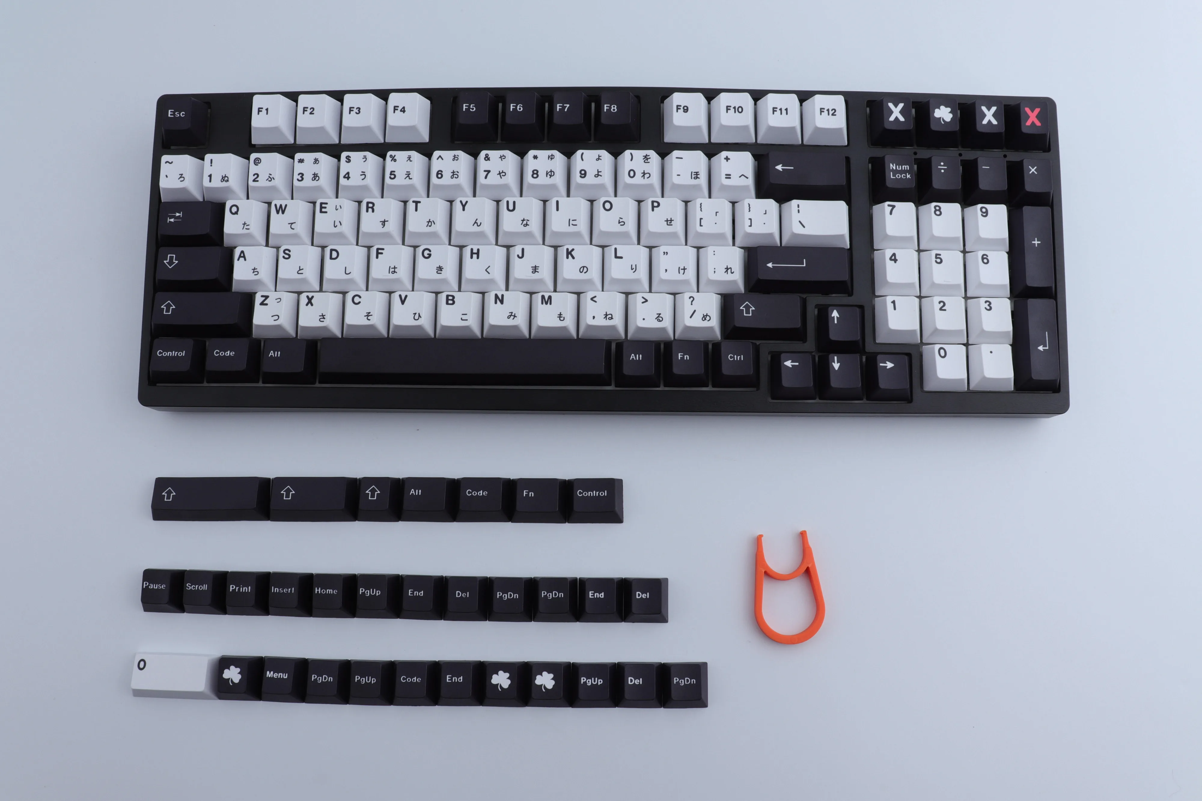 GMK Black and White Keycaps, 129 Keys Keycaps Cherry Profile DYE-SUB  Personalized GMK Keycaps For Mechanical Keyboard