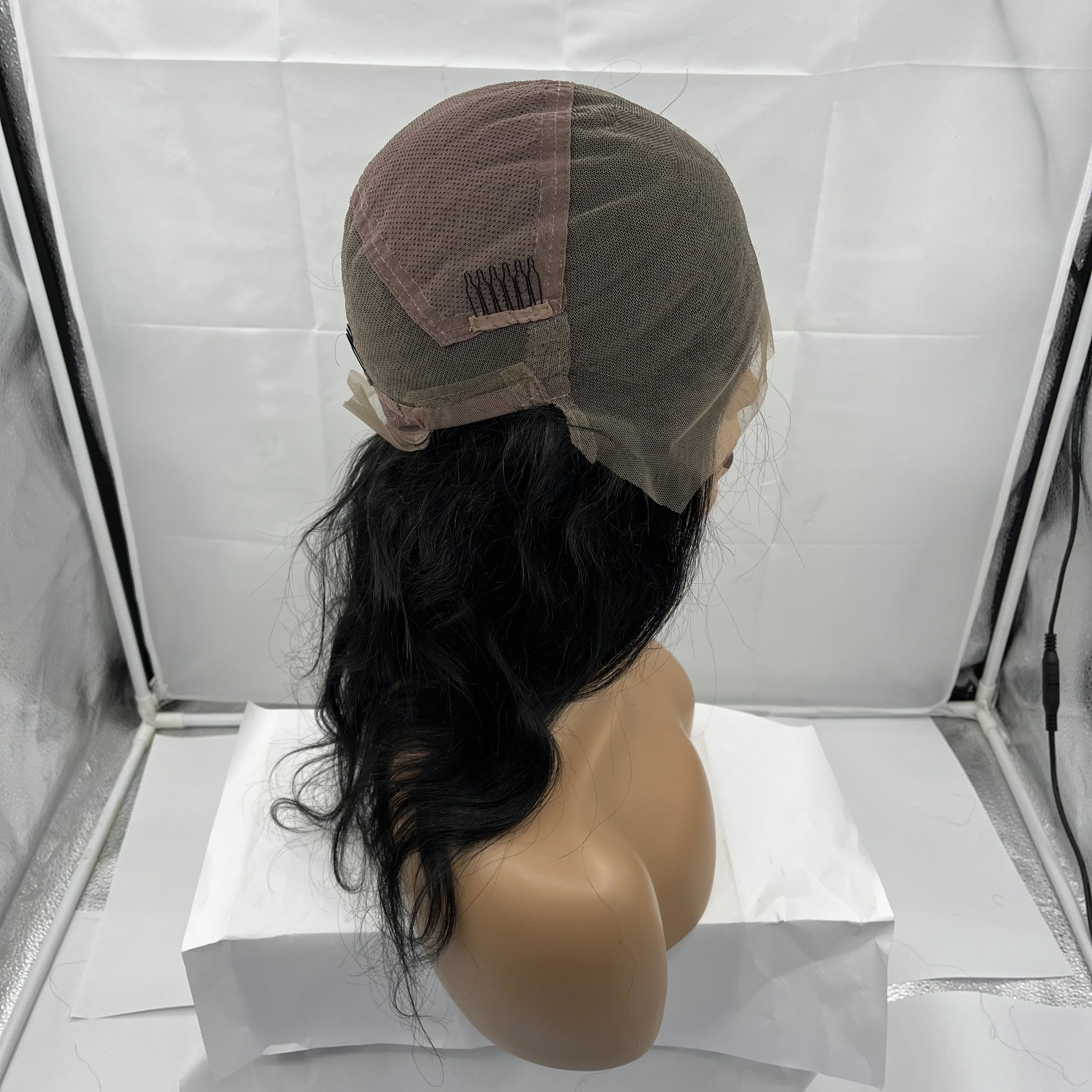 Рисунок 6 - Парик из человеческих волос Body Wave 1B