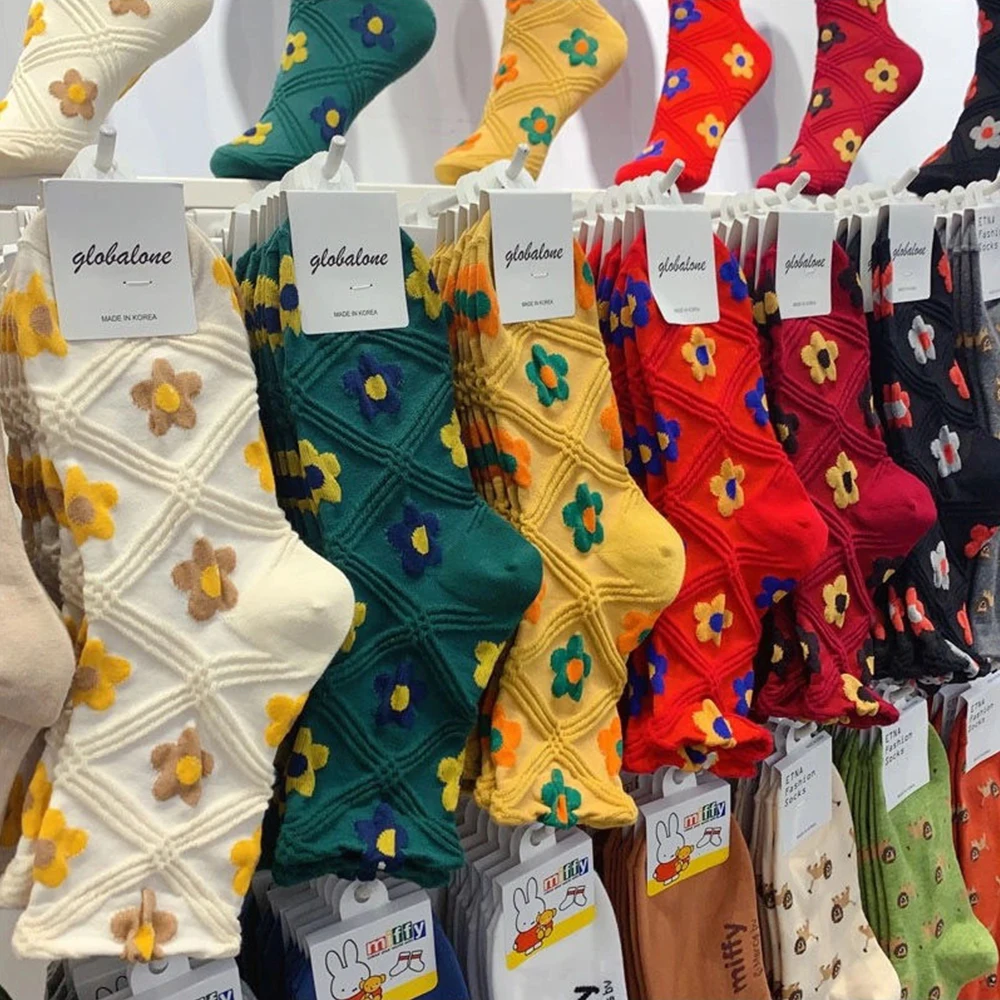3Pairs Literature Retro Flowers Autumn Winter Cotton Harajuku Tube Sock Casual Warm Women Streetwear Cute Funny Happy Ankle Sock