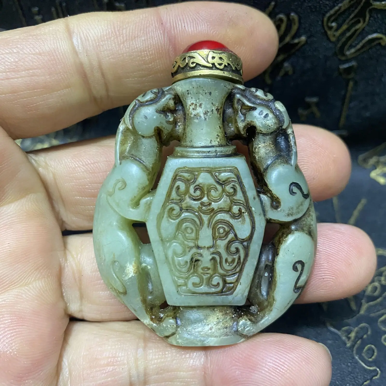 Old Chinese Natural Hetian Jade Hand-carved Exquisite  Pendants , Snuff Bottle 2