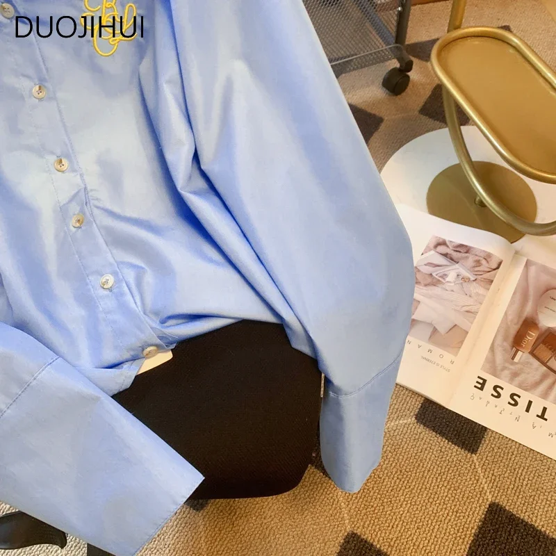 Рисунок 4 - DUOJIHUI голубая шикарная вышивка