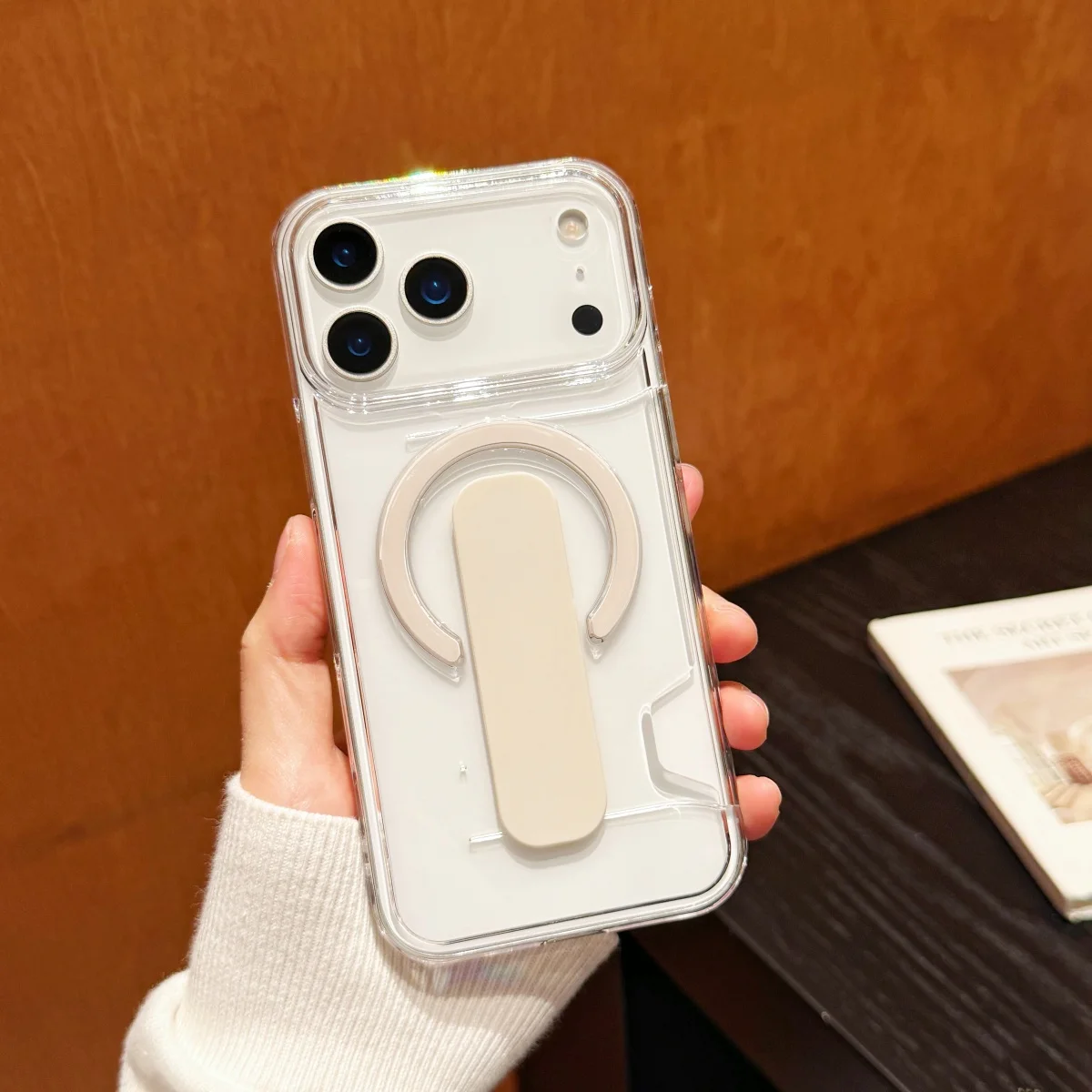 Luxury Clear Acrylic Credit Card Holder with Magnetic Charging Bracket Cover