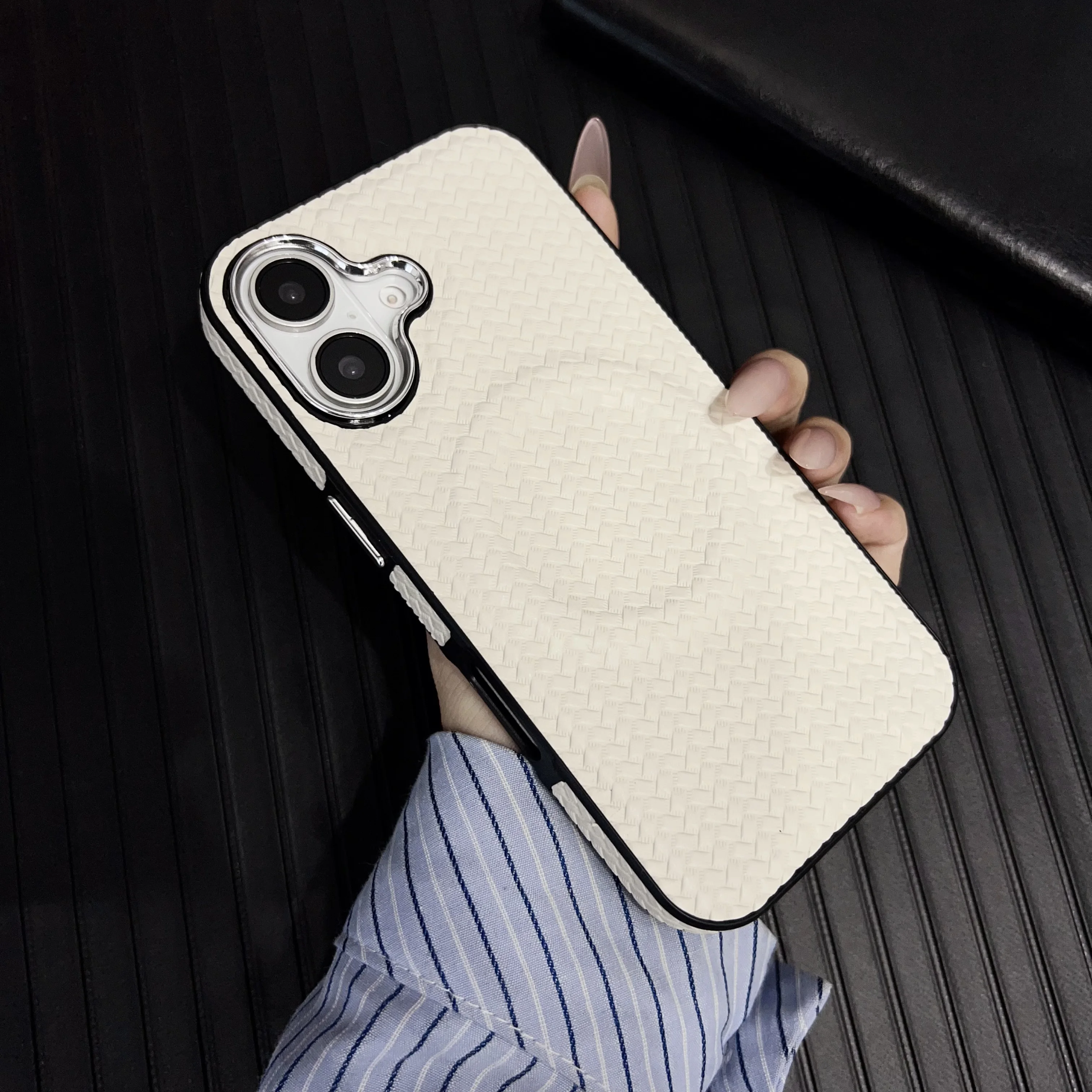 thumbnail image 1 of Funda de teléfono de carga magnética de lujo adecuada para iPhone 11 12 13 14 15 16 Pro Max Plus cubierta protectora anticaídas 16pro Max Plus, 1 of 5