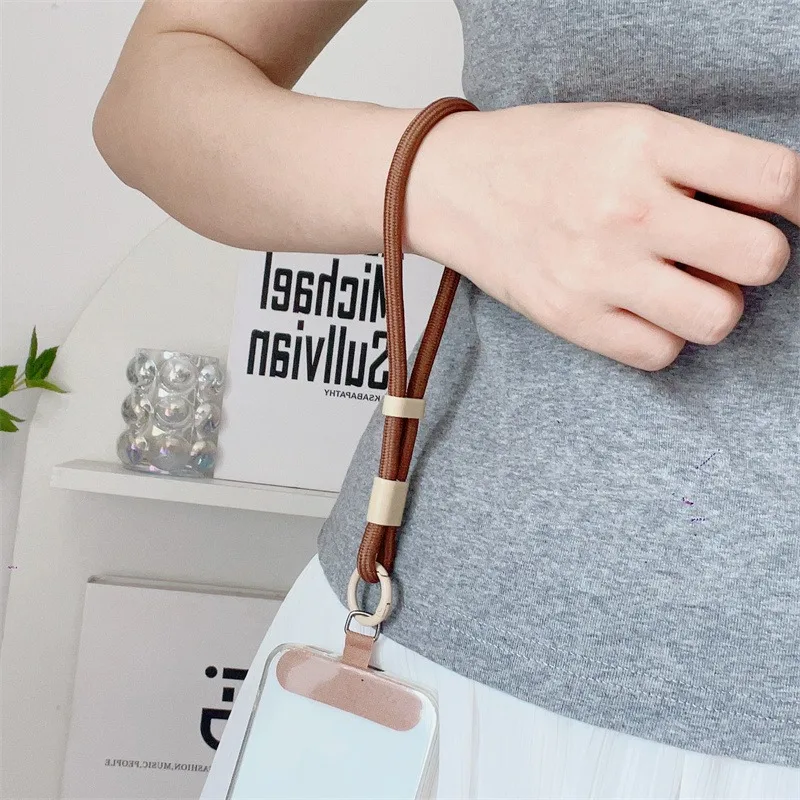 Universal Adjustable Mobile Phone Wrist Strap Lanyard Short with Self-locking Anti-drop Design Durable Polyester INS Phone Strap 4