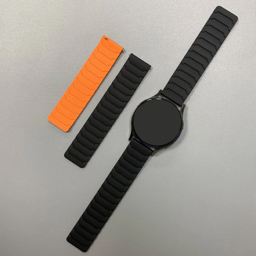 Silicone Magnetic Loop Smartwatch Strap - 20/22mm Adjustable Bracelet in Various Colors
