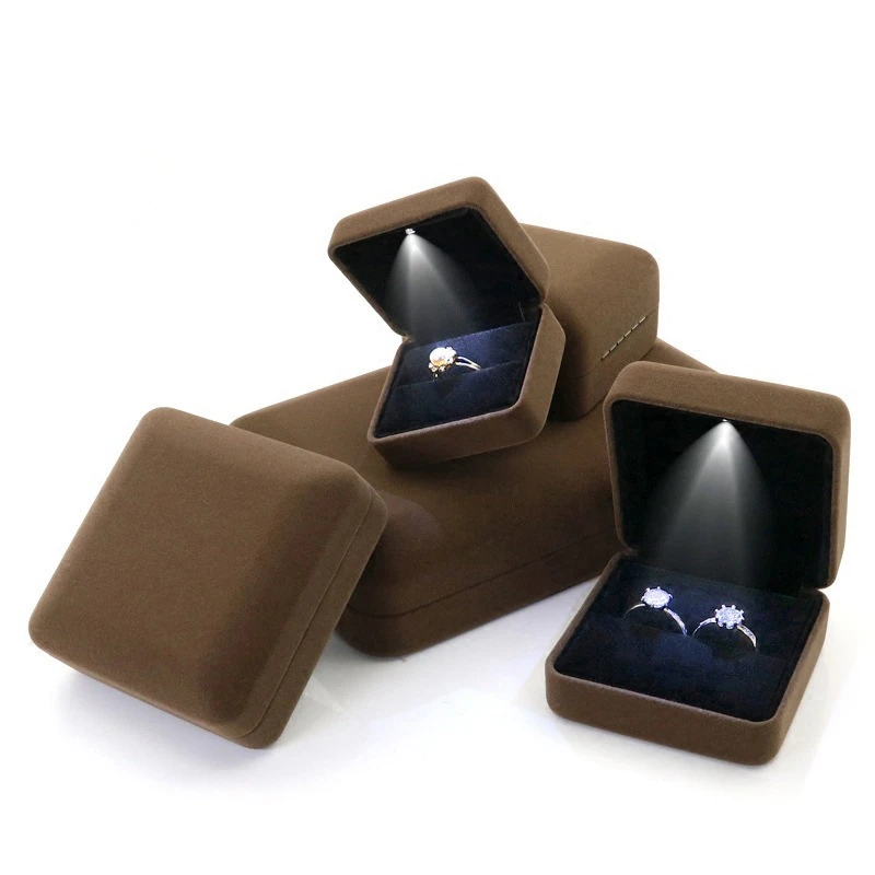 Velvet LED Lighted Necklace Bangle Bracelet Long Chain Box Luxury Wholesale Metal Jewelry Gift Display Storage Case