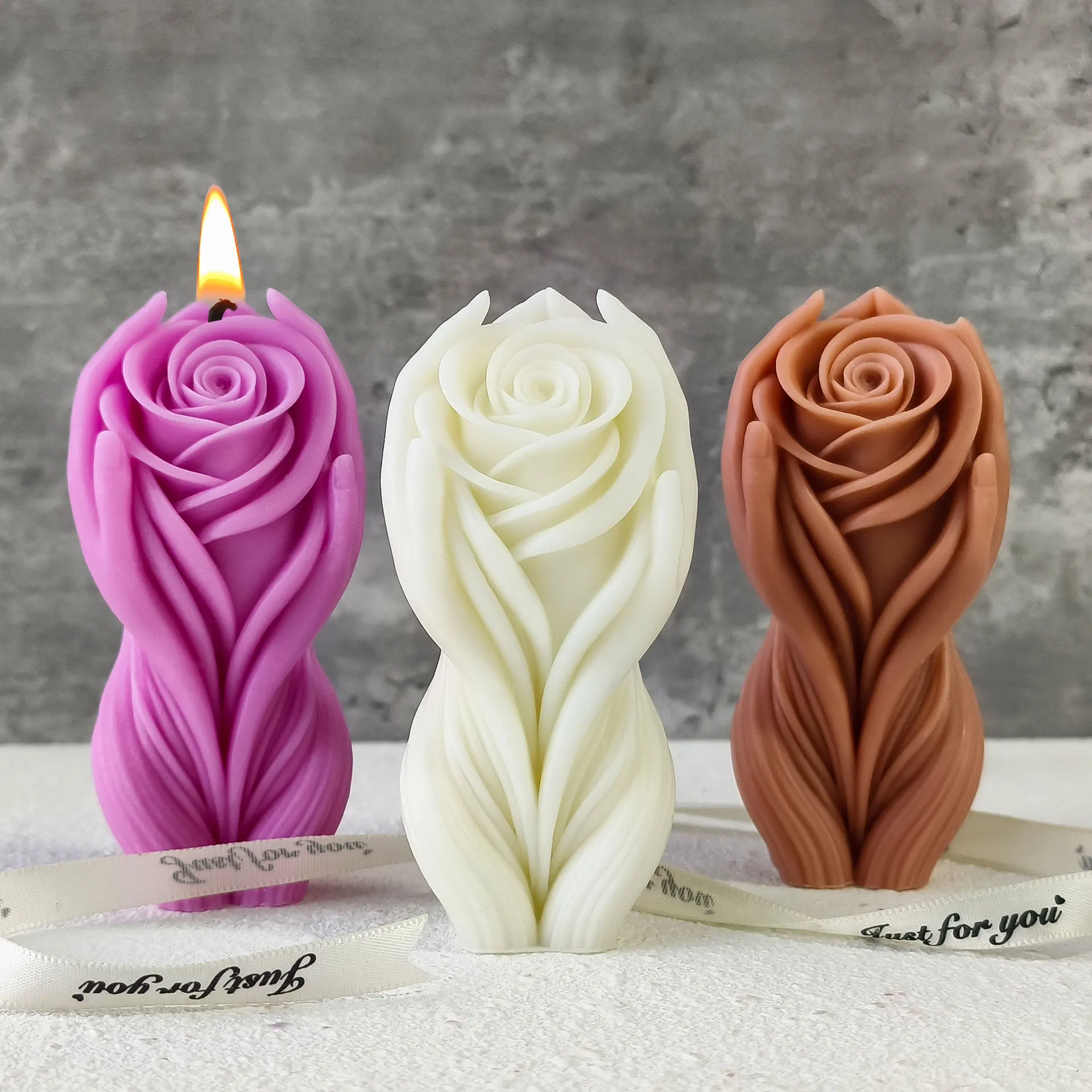 DIY Hand Holding Rose Flower Mold Hand Flower Candle Silicone Mold Aromatherapy Plaster Ornaments Exquisite shape silicone mold silicone candle mold aromatherapy candle mold silicone candle molds candle mold