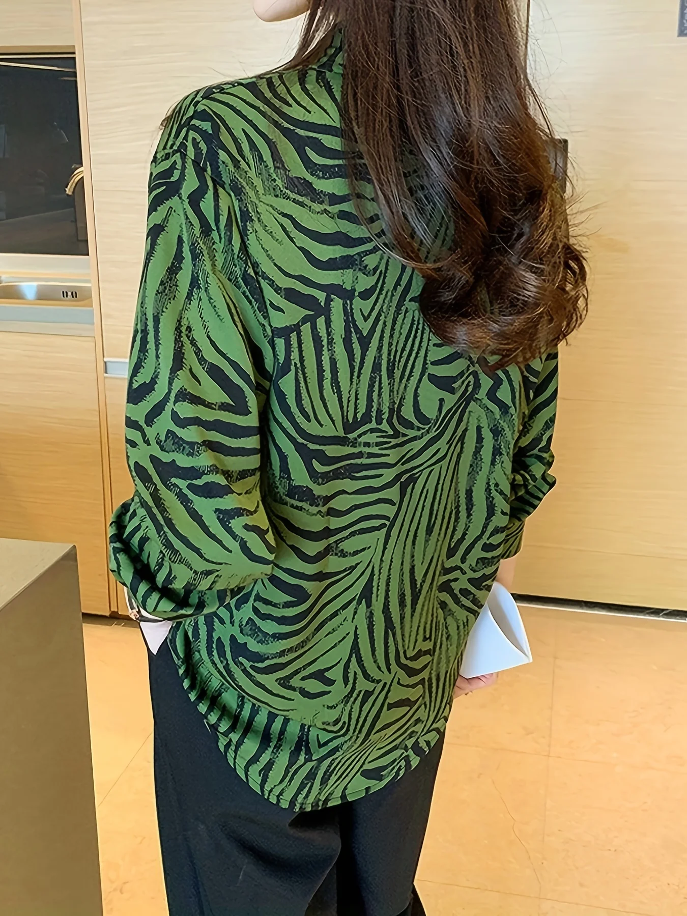 New Arrival Women's Blusa Mujer for Spring Autumn Fashion Trendy Print Ladies' Button-Down Shirt for Work and Casual