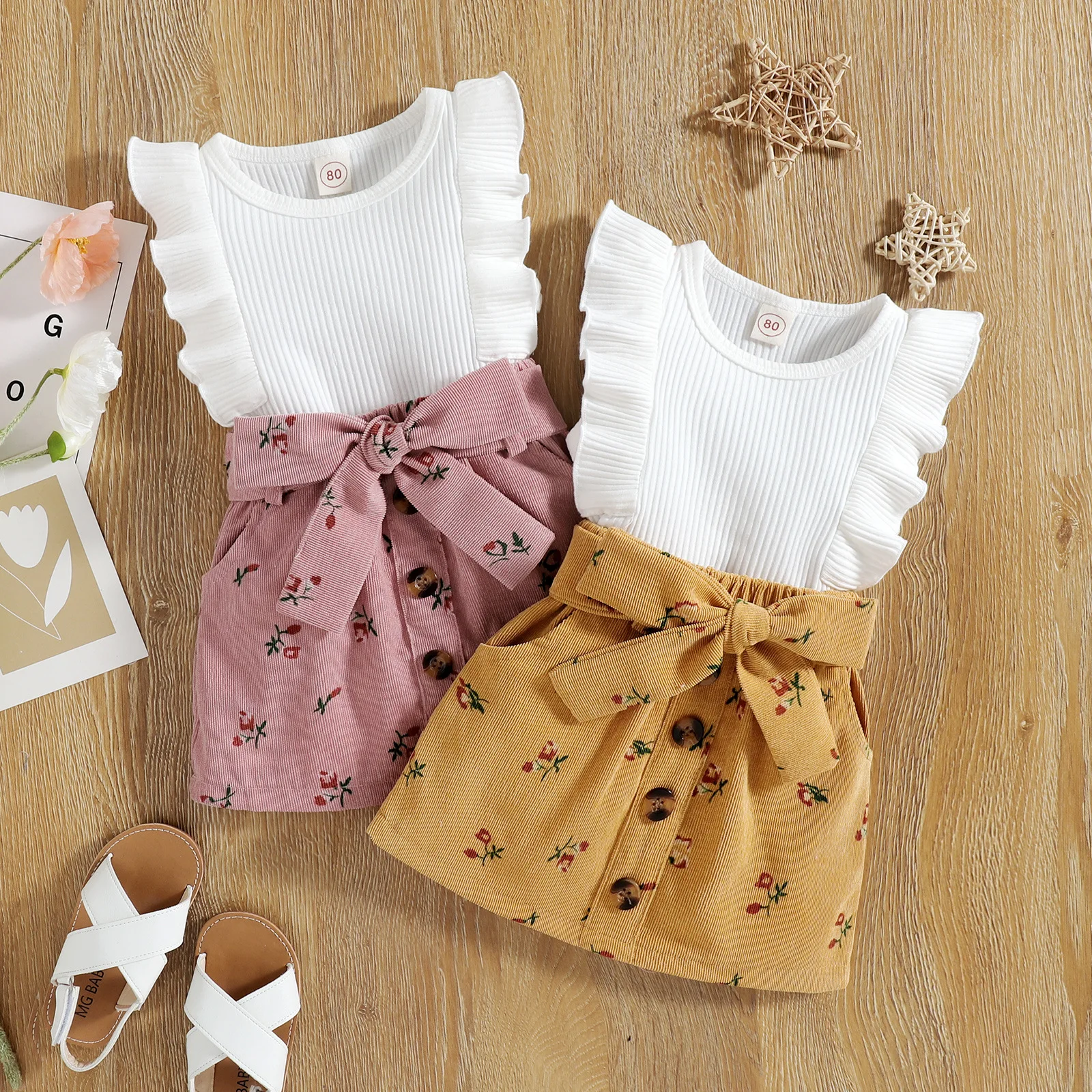 Комплект одежды для девочек, лето 2023, топ с коротким рукавом и цветочным принтом + Вельветовая юбка, милая детская одежда
