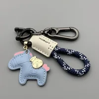 Porte-clés de voiture en cuir véritable, minimaliste, avec sangle Premium, Durable, pour hommes et femmes, cadeau de Couple, 1 pièce 4