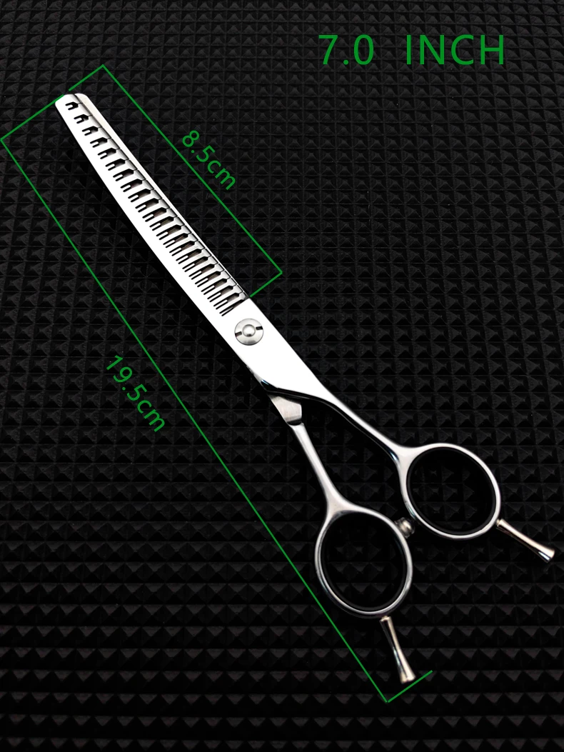 Hundefrisurschere mit gebogenen Fingerauflagen.