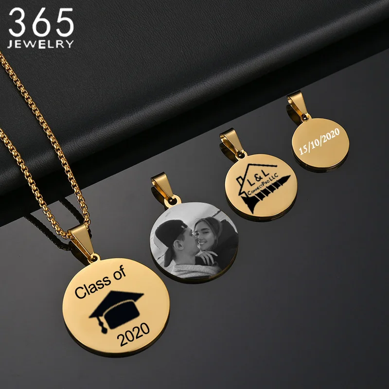 

Stainless Steel Engrave Name Circle Pendant Necklace For Women Custom Logo Letter Picture Round Necklaces Wedding Jewelry Gift