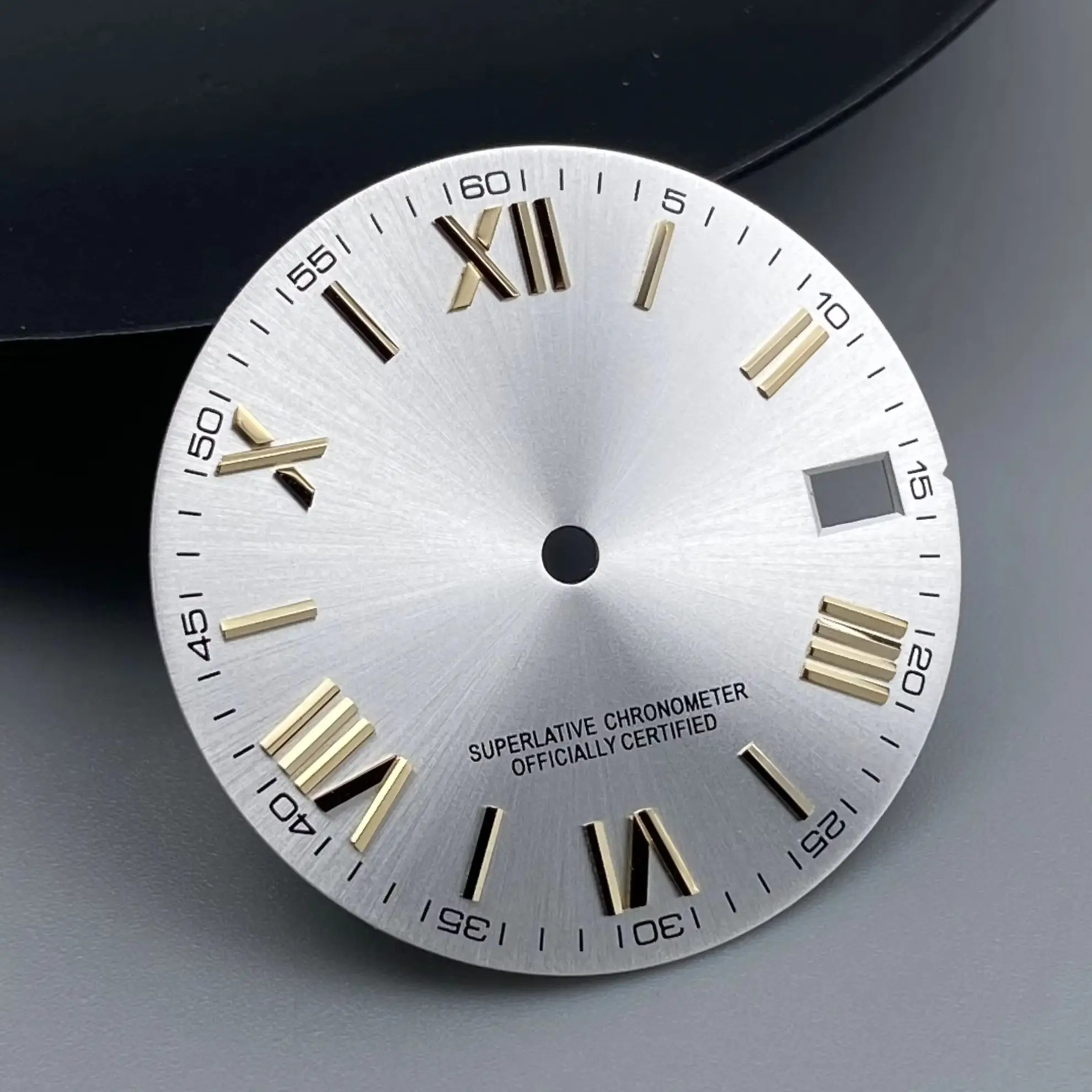 Green Luminous Date Dial for Automatic Watch Movements