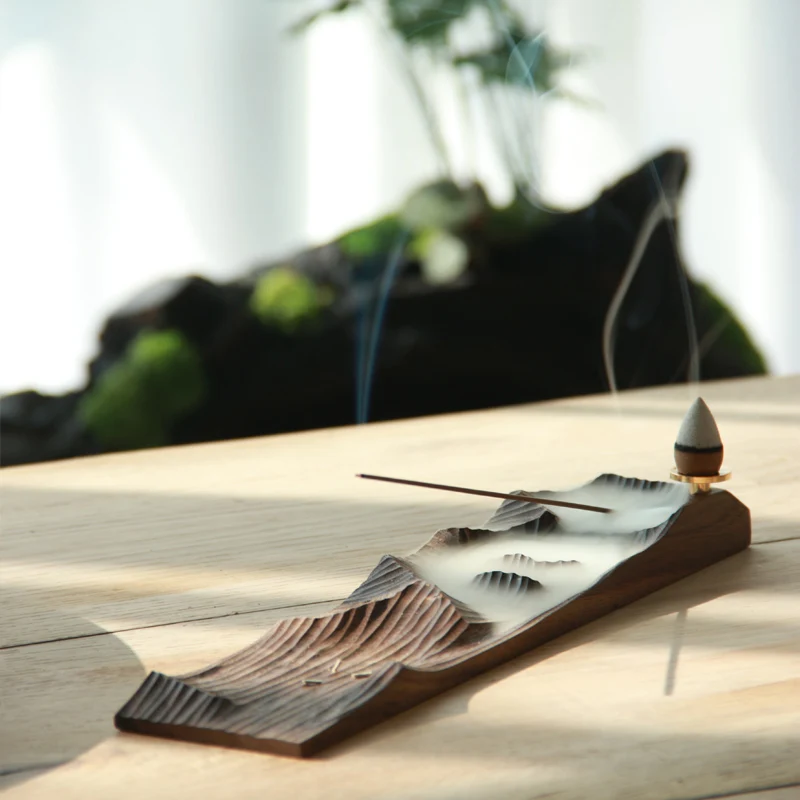 

Yunhai Incense Holder Hand Carved the Machine of Incensing Aromatherapy Furnace Black Walnut Solid Wood