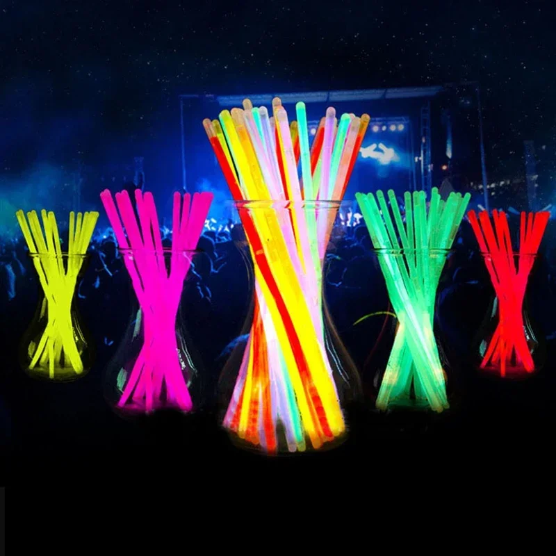 Cyalume Bastoncini Luminosi Rosso SnapLight Glow Sticks 15 cm 6 Inch Cyalume Bastoncini Luminosi Rosso SnapLight Glow Sticks 15 cm 6 Inch