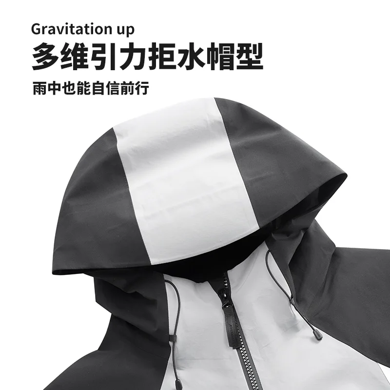 Naturehike Outdoor Windproof and Waterproof Interchange Jacket 3-in-1 Mountaineering Coat Colored Hard Shell Charge Coat