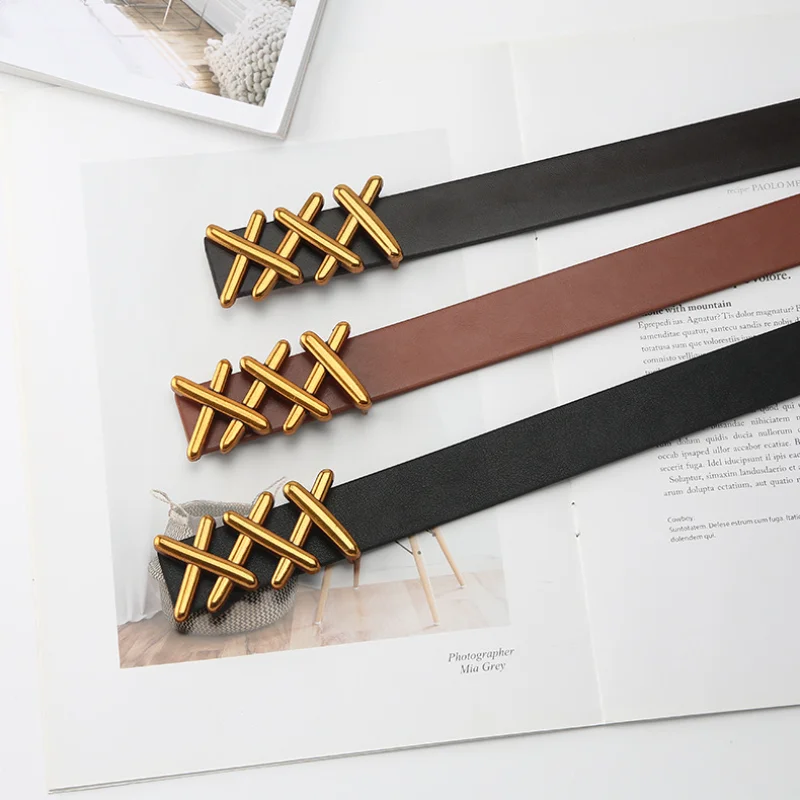 

Retro PU Leather Belt for Women Designer Metal Buckle Waist Strap Female Jeans Dress Trouser Decorative Waistband