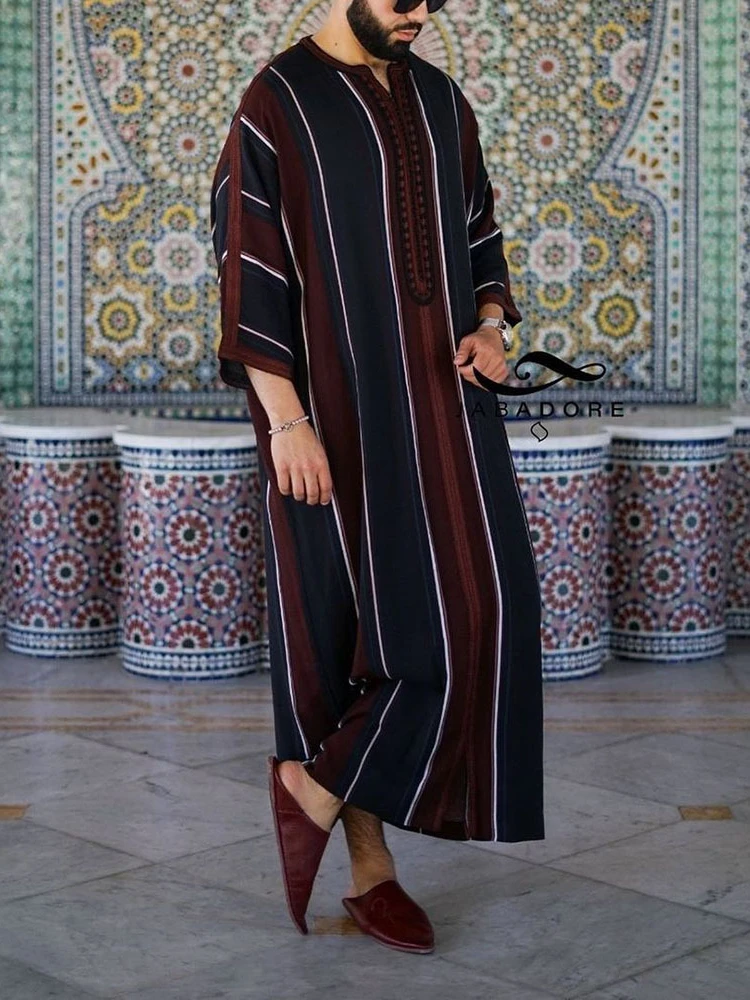 Muslim Fashion Robe Linen Striped Cotton Youth Loose Stock Muslim Robe Shirt 2023 New Black Thin Robe Islamic Clothing Arabic