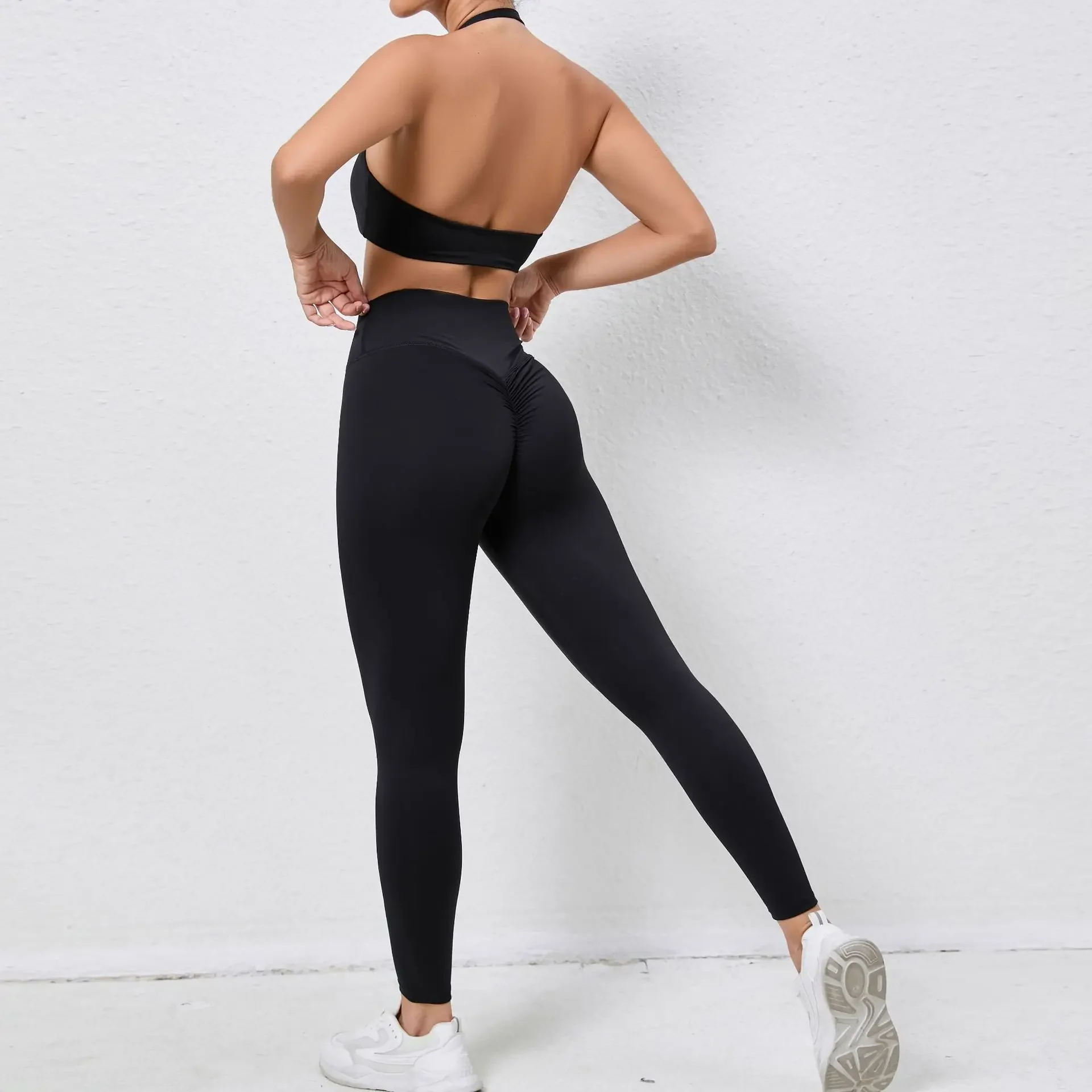 

Backless Yoga Set Women 2 Piece Gym Clothing Sportswear Scrunch Leggings Set Sport Outfit Ladies Training Suit for Fitness Black