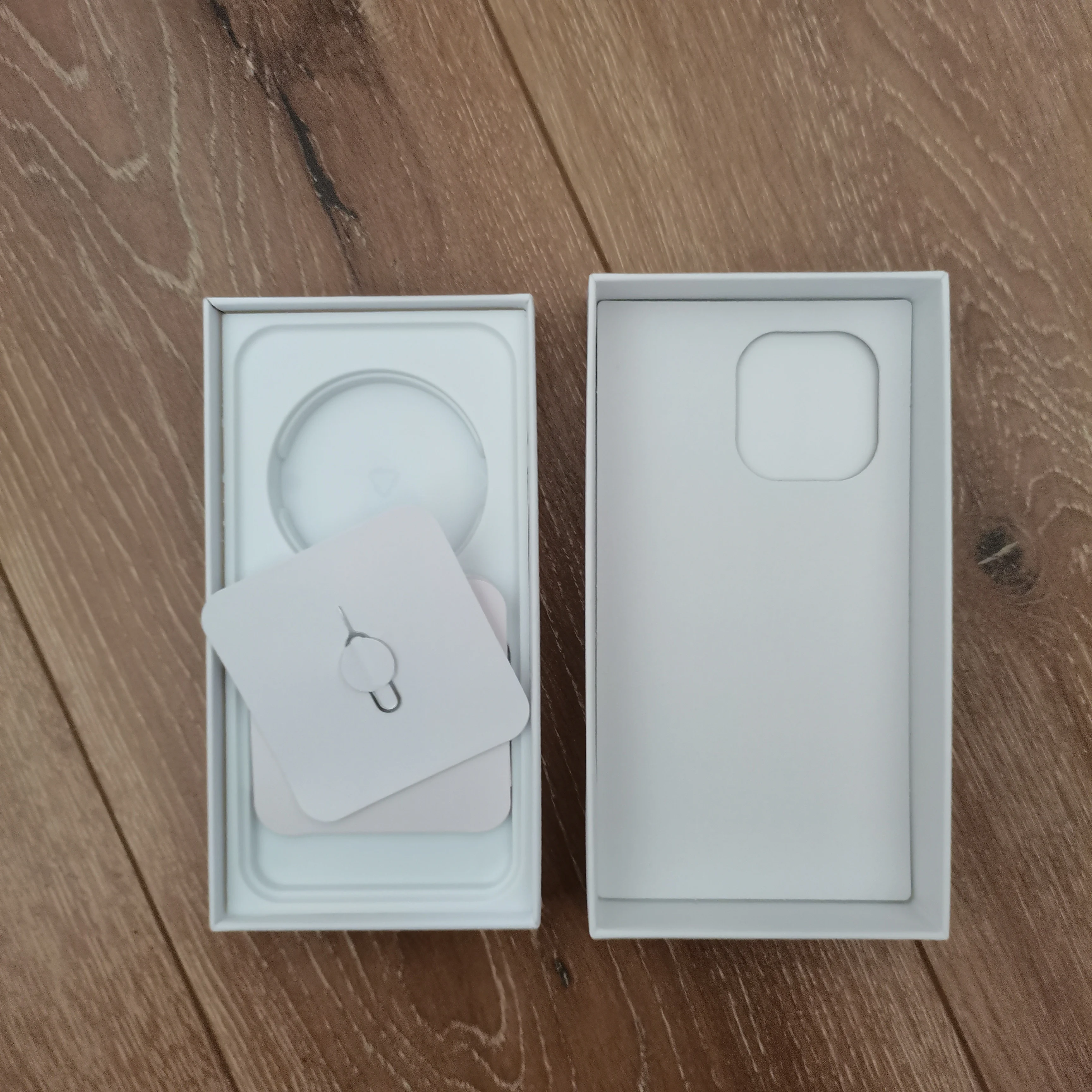 iPhone 12 13 14 Pro 15 Plus 16 Pro Max Telefon Kutusu için 1:1 Yüksek Kalite Toptan Satış