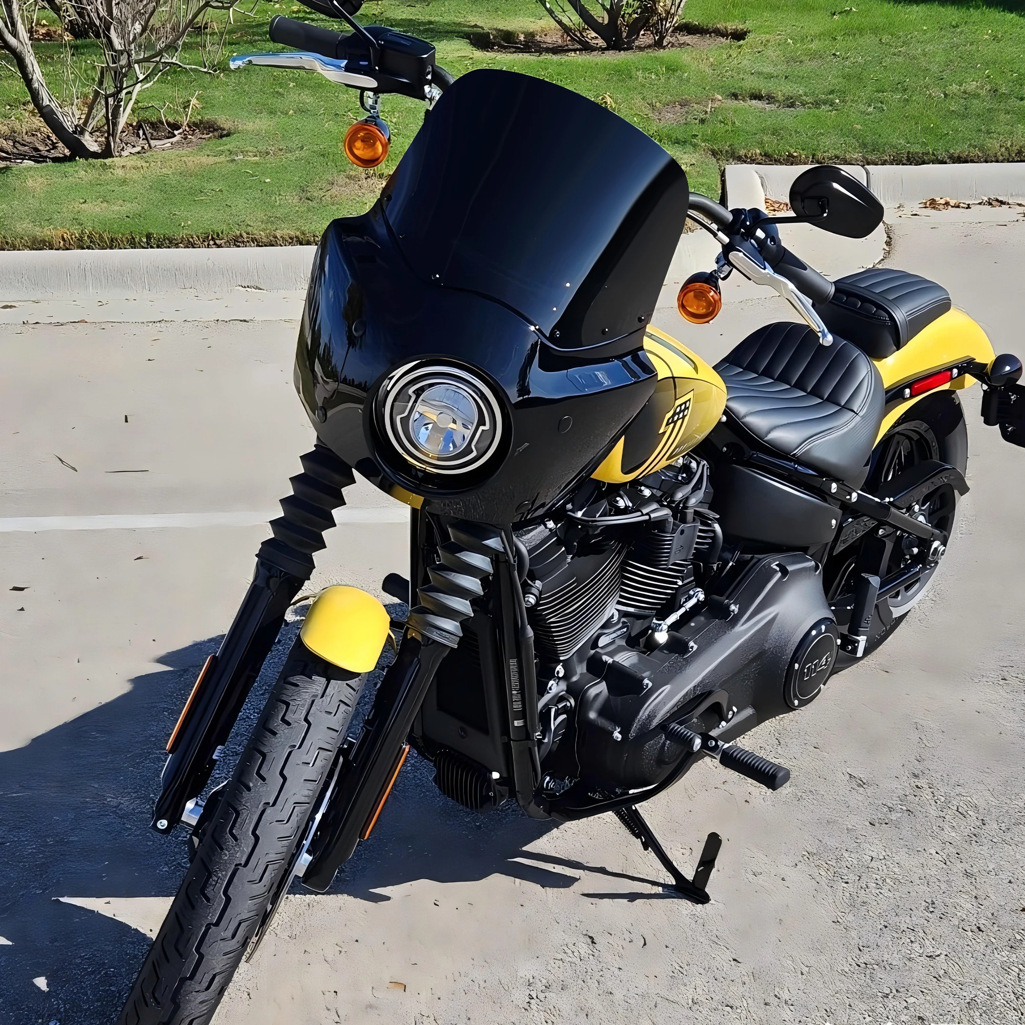 Road Warrior Fairing 11" Windshield Front Fairing For Harley Softail Street Bob FXBB-Standard Softail FXST-motorcycle fairing