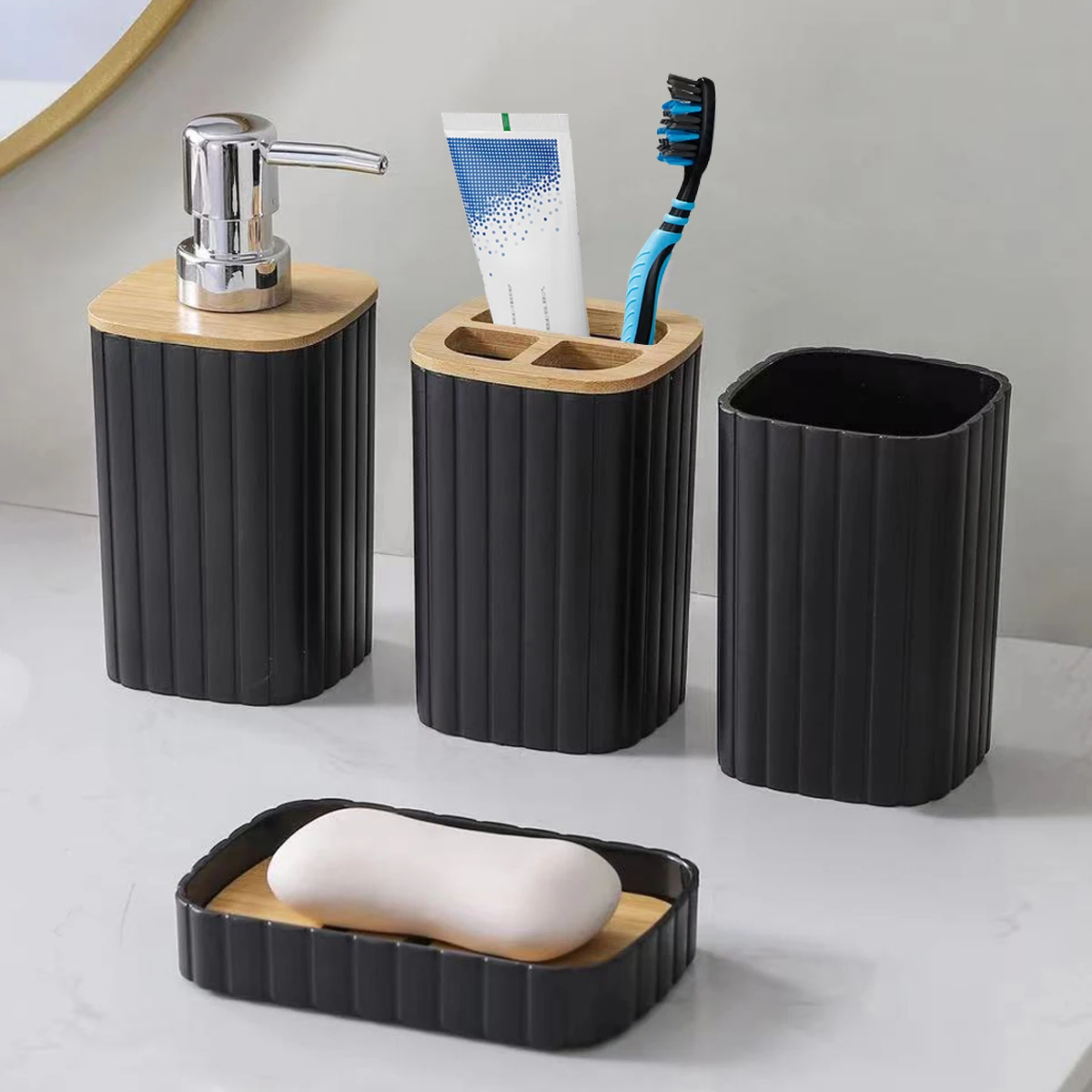 4 Piece Bathroom Set Image 1