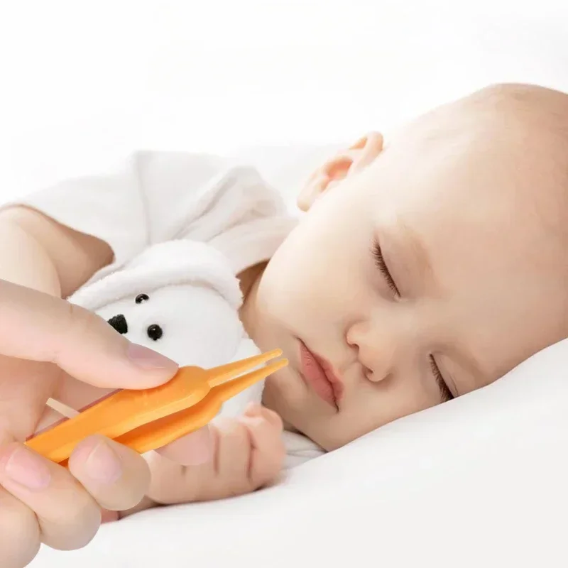 Professional Baby Nasal Aspirator with Nose Cleaning Tweezers Set Syringe Nasal Irrigator with Tweezers for Newborn Infants Kids 4