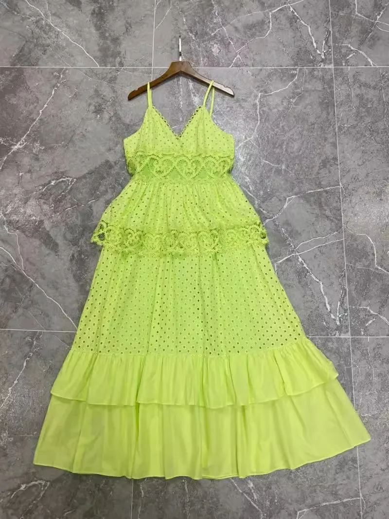 

Зеленое кружевное женское платье в стиле пэчворк, облегающее элегантное платье с V-образным вырезом, женская одежда без рукавов с вырезами для праздника