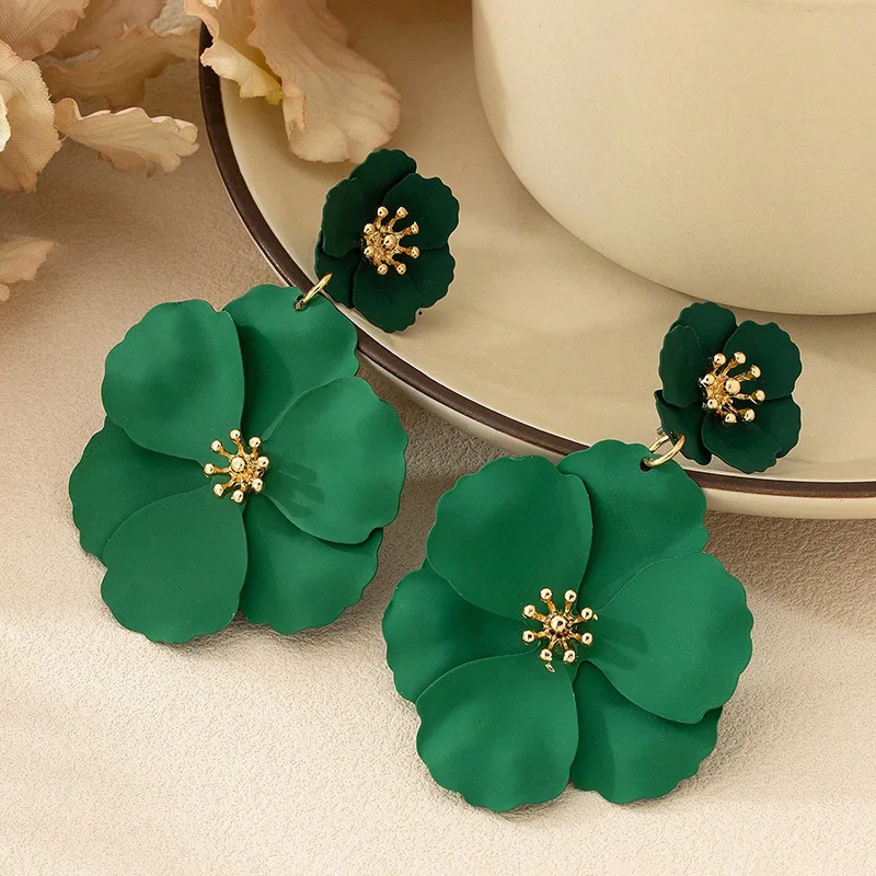 MiHan Fashion Jewelry Vintage Temperament Flower Earring For Women Female Gifts Sweet Design Popular Ear Accessories ear clip earrings clip earrings ear accessories