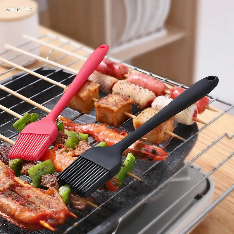 Silicone oil brush kitchen pancake oil brush does not remove hair small household high temperature baking tool barbecue