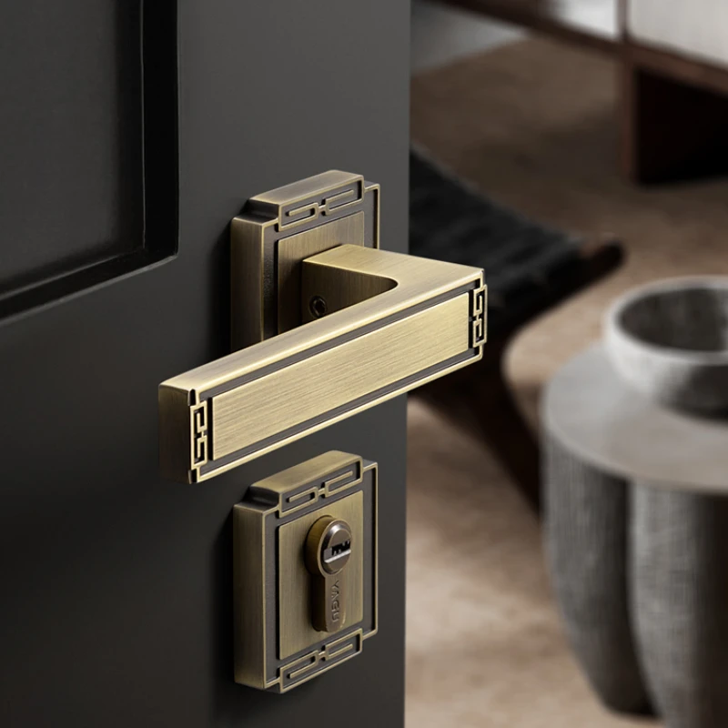 

Indoor door locks American style antique copper room door locks Simple modern Nordic bedroom room magnetic suction new