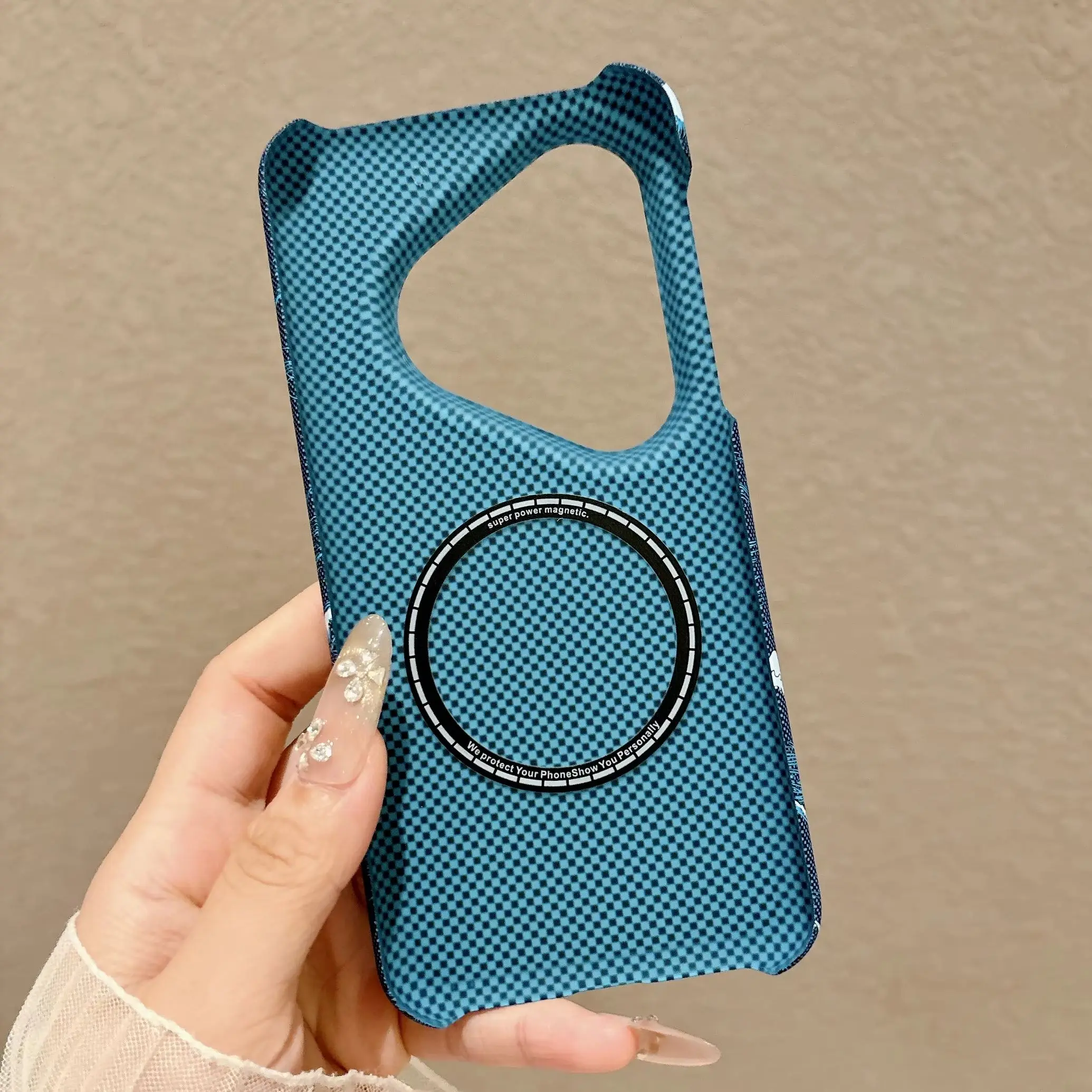 Ultra Thin Frameless Carbon Fiber Sea Wave Texture Magnetic Hard Case
