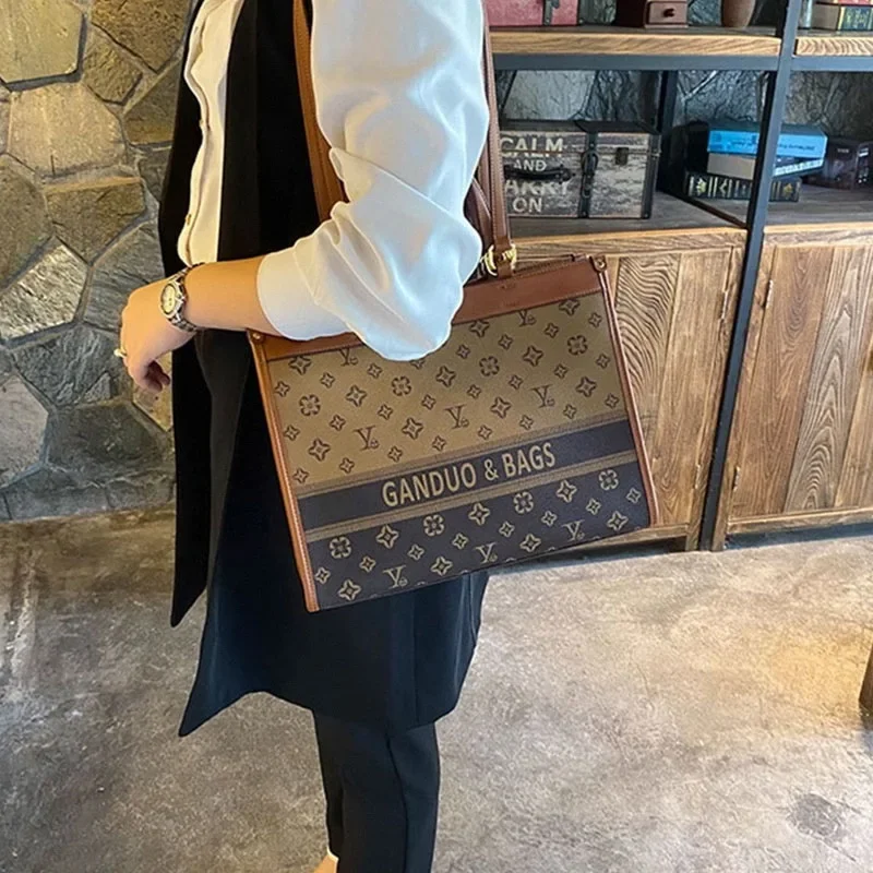 

2023 Luxury Brand Lao Hua Tote LU Classic Fashion Bags, Handbags, Women's Bags, Consult Customer Service Before Placing Orders