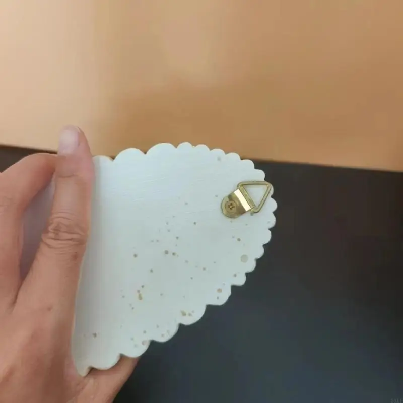 Resins Sacred Sculpture Holy Water Font Figurine Wall Ornament for Christian Home Entrance and Prayer Room Decoration