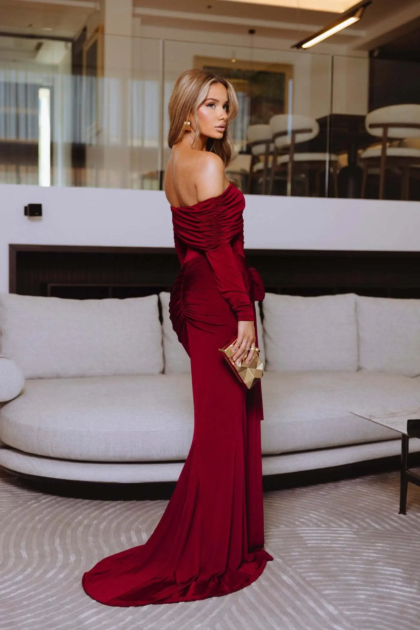 Elegant Long Sleeved Stretch Tight Bow Pleated Evening Dress Women Sexy Backless Bodycon Party Autumn Winter Vestido