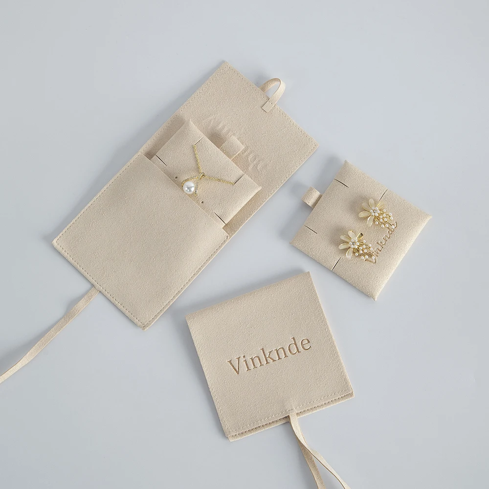 Luxury Microfiber Jewelry Pouch Bag Custom Logo Faux Suede Envelope Gift Pouch Jewelry Rings Packaging Display With Insert Cards