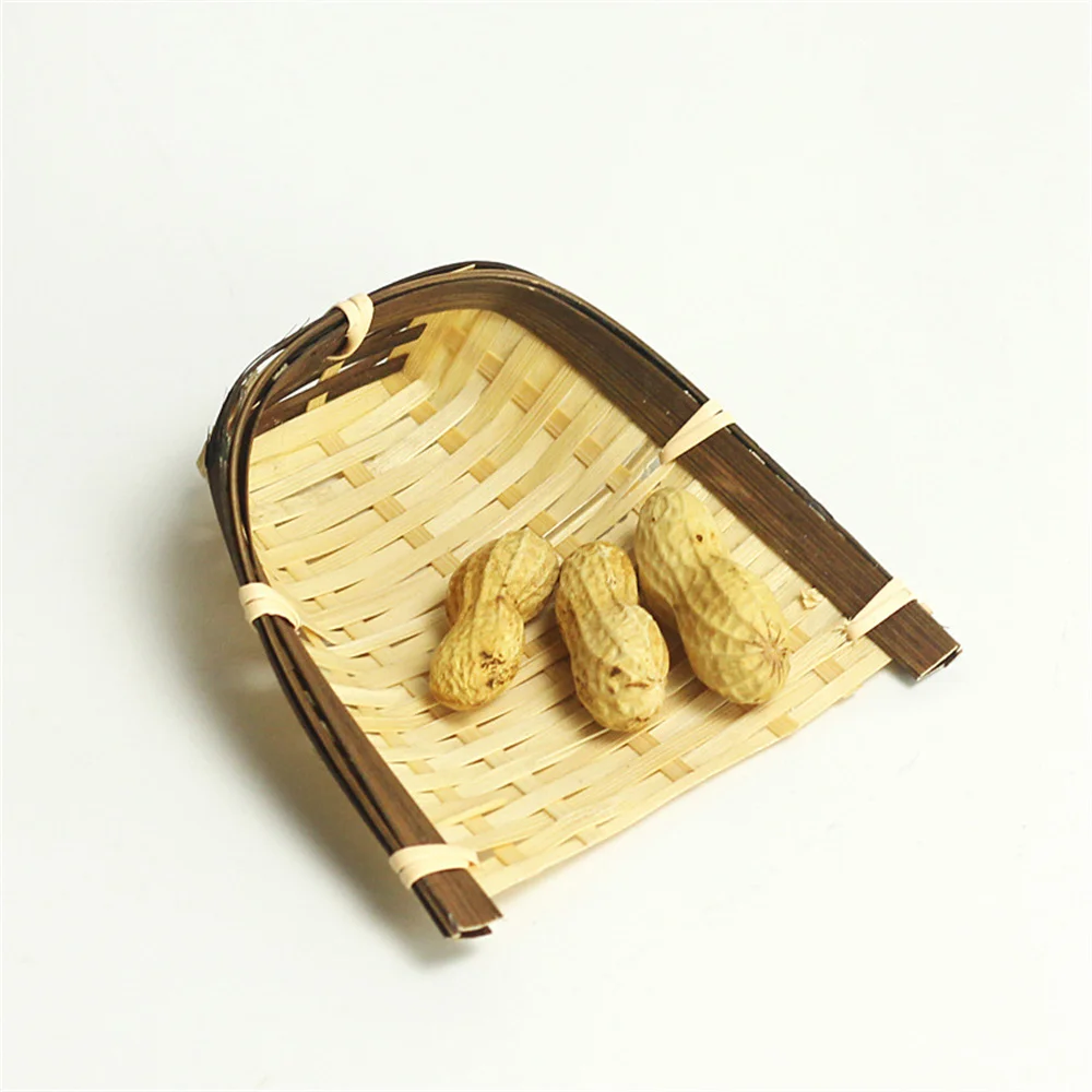 Hand-woven Disc Mini Basket Saving Space Durable Bamboo Storage Basket Household Accessories Fresh Fruit Platter Small Dustpan 6